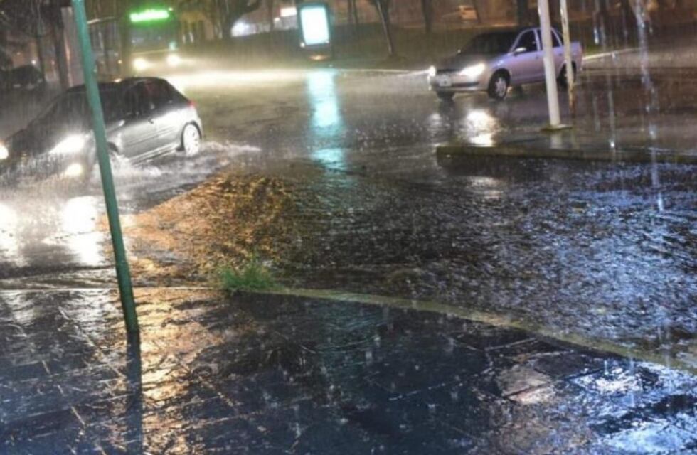Posadas se vio afectada por una tormenta de granizo