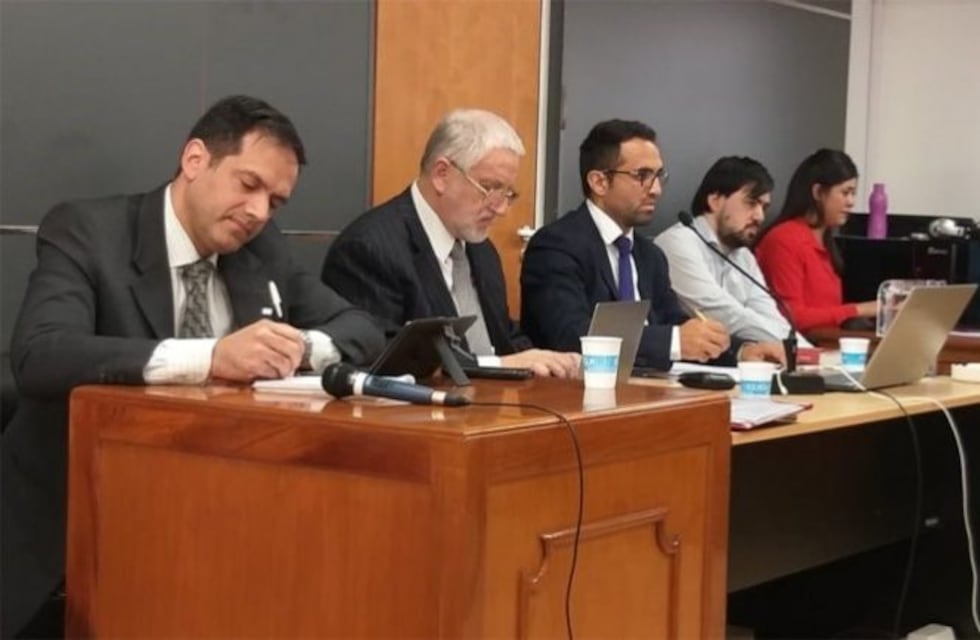 Piden que el ginecólogo Rodríguez Lastra sea inhabilitado por tres años