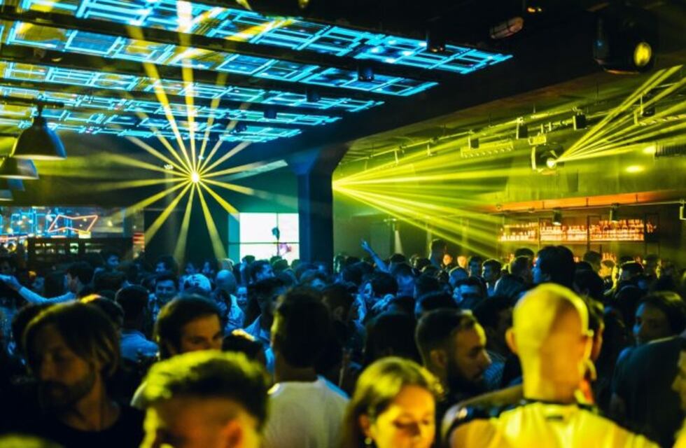 Boliches al aire libre: la alternativa que analizan los empresarios de la nocturnidad