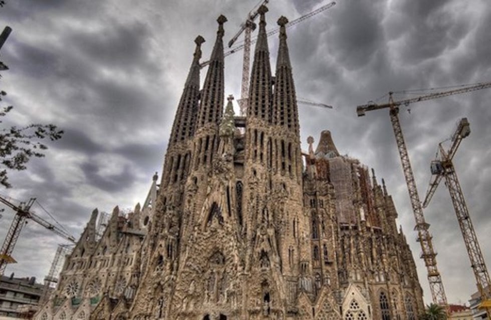 ¿Por qué tarda tanto en terminarse la Sagrada Familia?