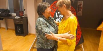 El reencuentro de Ana Bayer e Isabel Soto