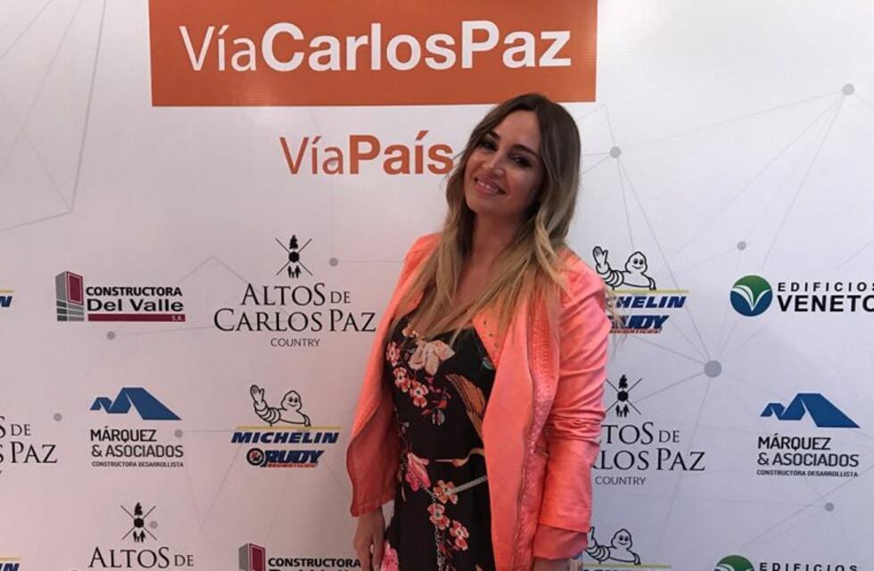 La rima exclusiva de Belén Francese para Carlos Paz