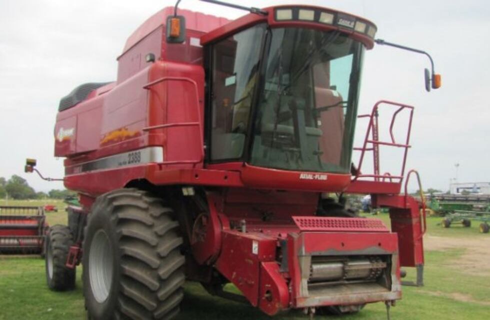 Gran subasta on line de maquinaria agrícola, cosechadoras y vehículos