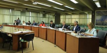 Sesión extraordinaria del Concejo Municipal desde (Concejo Municipalidad de Rafaela)