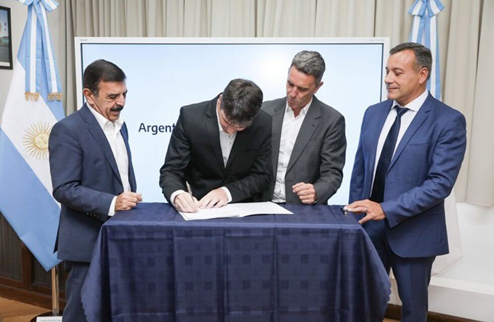 Las empresas de transporte urbano e interurbano recibirán un subsidio