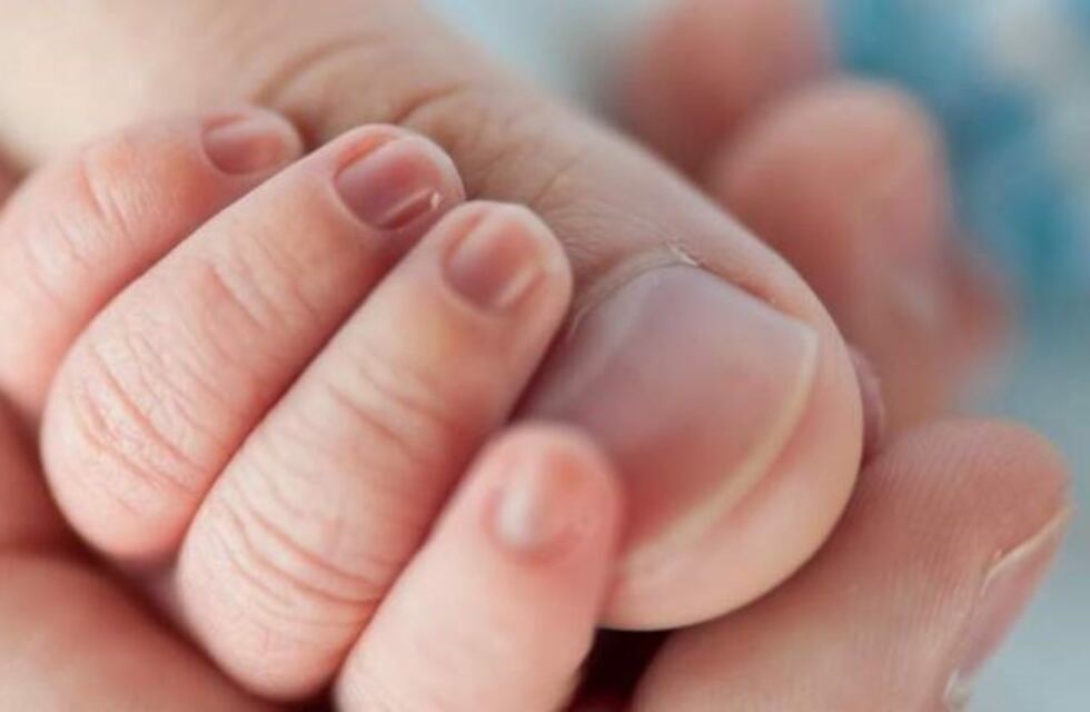 Un enfermero salvó la vida de una bebé: "Dios me puso en ese momento"