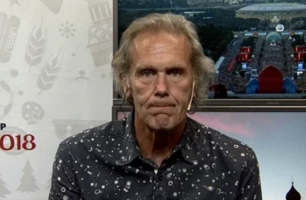 Le tiraron un botellazo a Bonadeo por la espalda: "Me acusaron de no hablar del dólar"