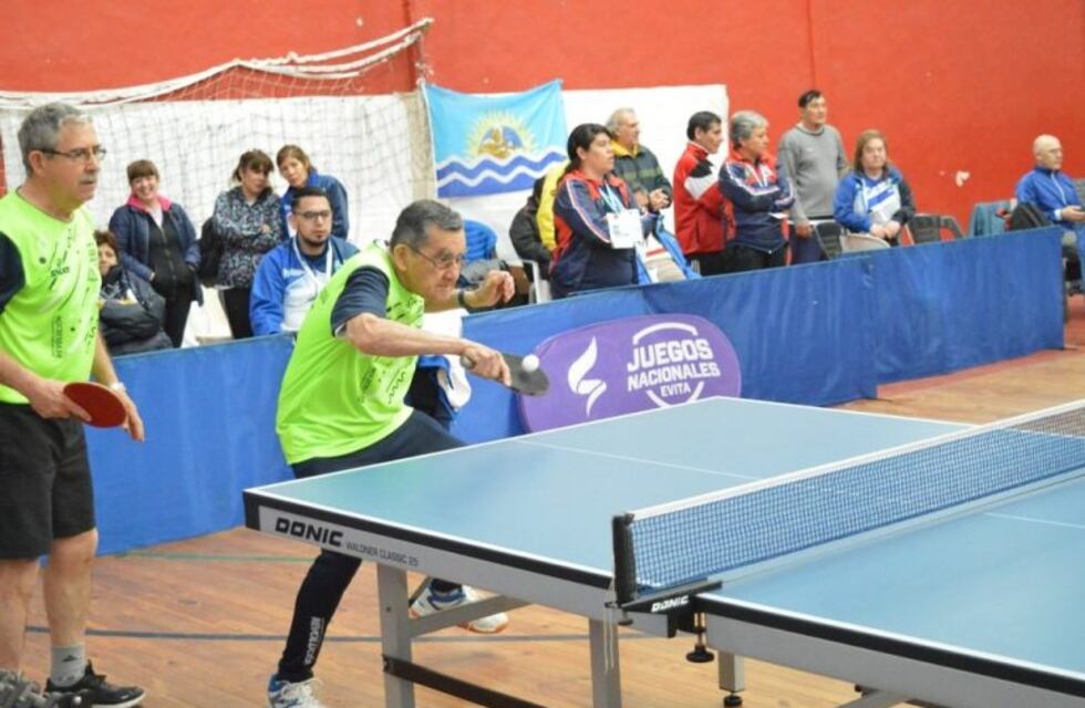 Un abuelo sanjuanino de 86 años fue campeón en tenis de mesa