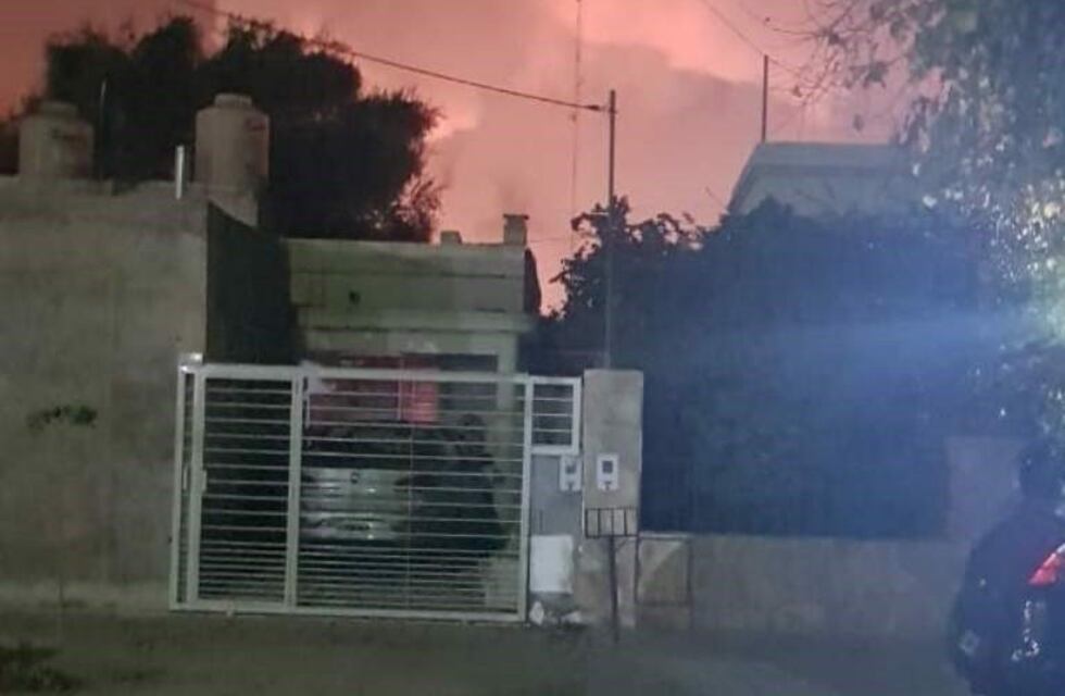 San Juan: explotó un depósito de madrugada