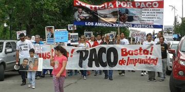 Piden por Paco\u002E