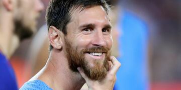 FC Barcelona's Lionel Messi smiles after the Joan Gamper trophy soccer match between FC Barcelona and Chapecoense at the Camp Nou stadium in Barcelona, Spain, Monday, Aug\u002E 7, 2017\u002E (AP Photo/Manu Fernandez)