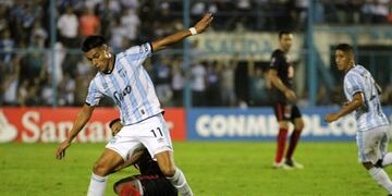 Favio Álvarez fue citado por primera vez en este semestre\u002E El volante ya se recuperó de una lesión\u002E