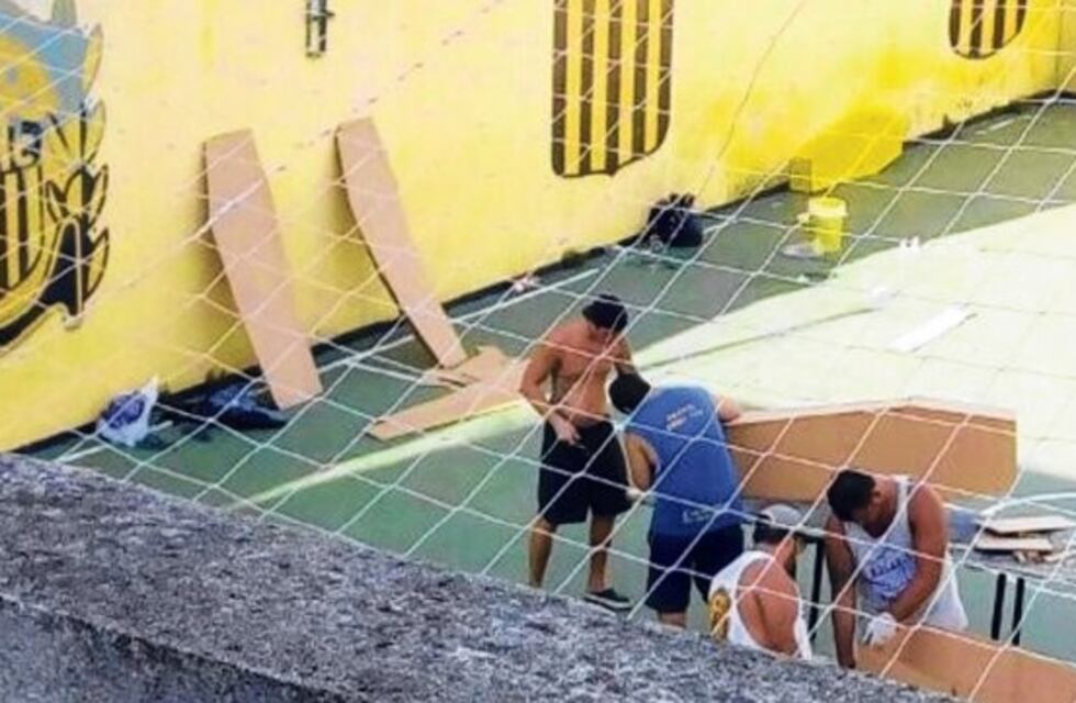 Se conocieron los nombres de los hinchas de Central que entraron los ataúdes al Gigante