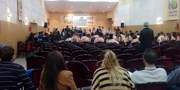 Alumnos del San Francisco de Asís de santa Rosa y Colegio Alemán de Villa General Belgrano participaron de la jornada de reflexión\u002E