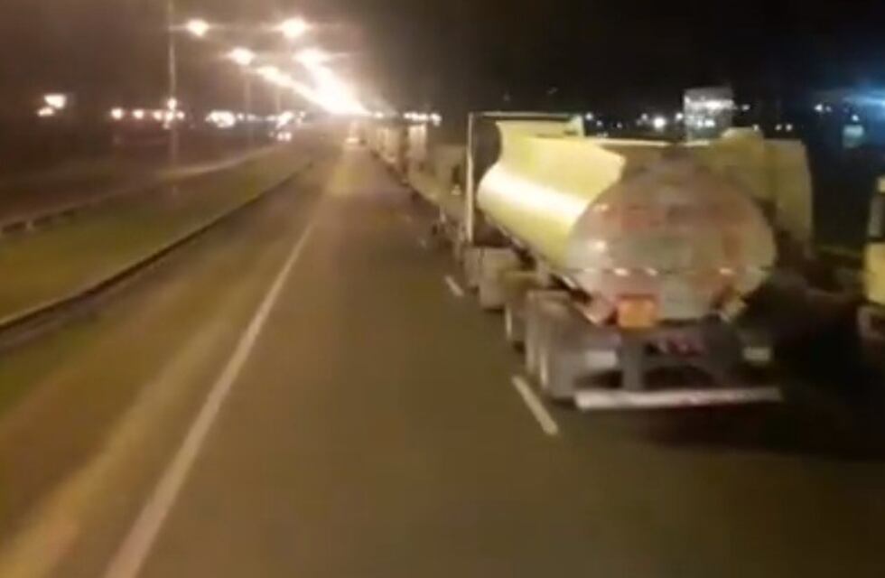 Camioneros denunció aprietes de las empresas para que choferes no adhieran al paro