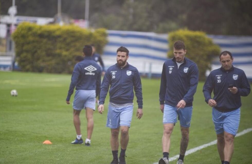 San Román se convirtió en el sexto refuerzo "Decano"