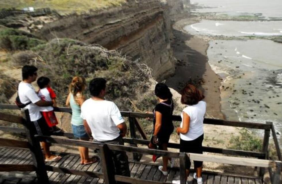 Luego de siete meses, reabren el Centro de Interpretación de La Lobería en Viedma
