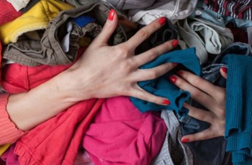 Villa María: piden ayuda para 8 hermanitos que deben quemar su ropa para combatir enfermedad infecciosa