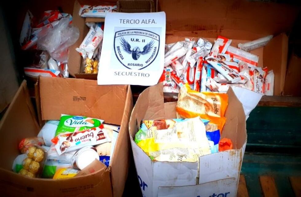 Recolectores de residuos fueron detenidos por robar mercadería y dinero de un supermercado