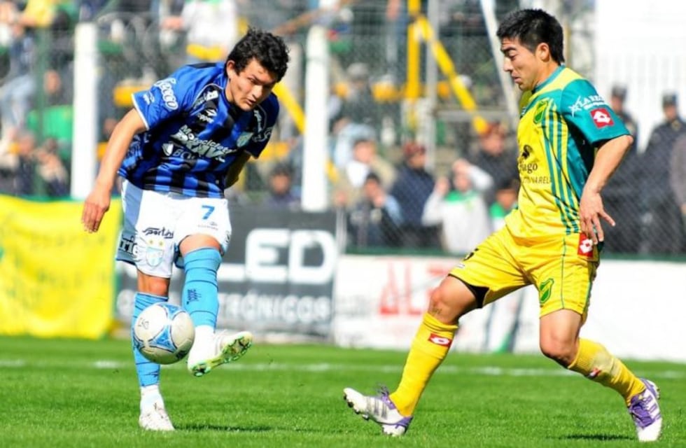 Defensa y Justicia le ganó 1-0 a Atlético Tucumán y se metió en zona de copas