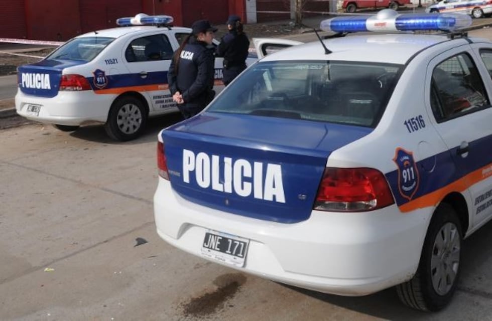 Un hombre con restricción perimetral mató a su esposa y luego se entregó a la Policía en Florencio Varela