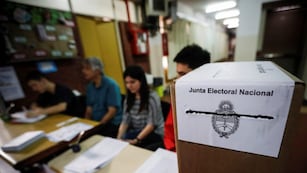 Quedaron oficializados los candidatos a senadores y diputados por la provincia de Buenos Aires. Foto: EFE/Juan Ignacio Roncoroni.