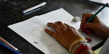 Los profesionales de la Escuela Taller de Arte Municipal dictan los cursos en forma gratuita para toda la comunidad (Municipalidad de La Plata)