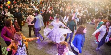 Buenos Aires celebra regiones