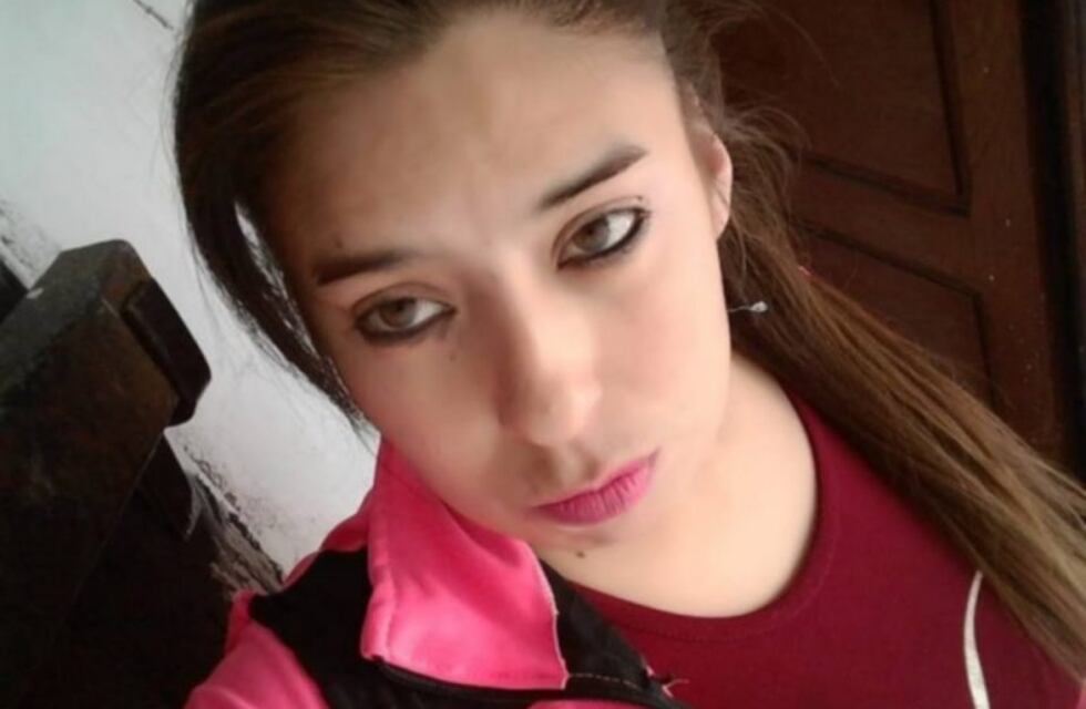 Apareció la chica buscada en San Luis, estaba sola en el shopping