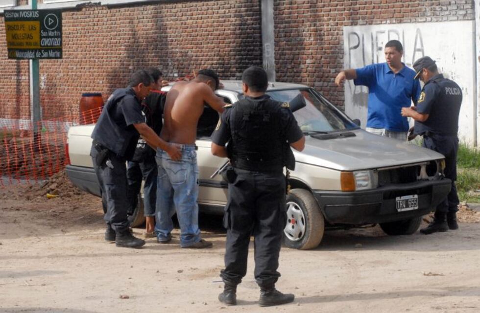 Detuvieron a dos sospechosos de matar de un balazo en la cabeza a un comerciante en Villa Ballester