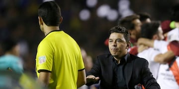 Marcelo Gallardo increpó a Wilton Sampaio (Foto: Agustín Marcarian/REUTERS)