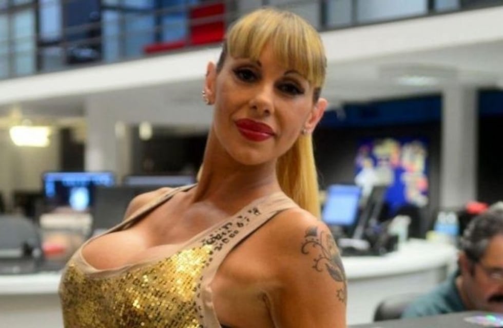 Mónica Farro se expresó a favor de la fórmula Fernández-Fernández con un desnudo