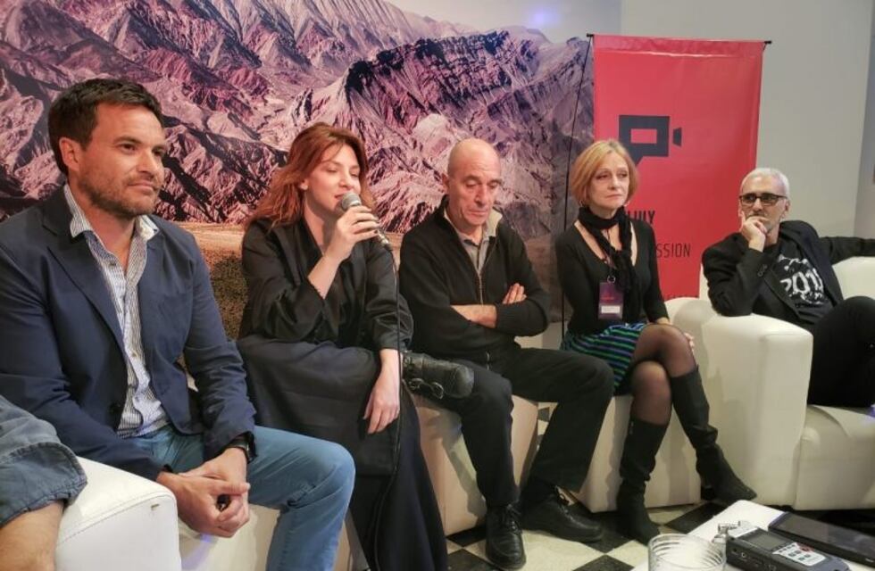 Tomás Sánchez y Romina Gaetani presentan "Todavía" en Jujuy