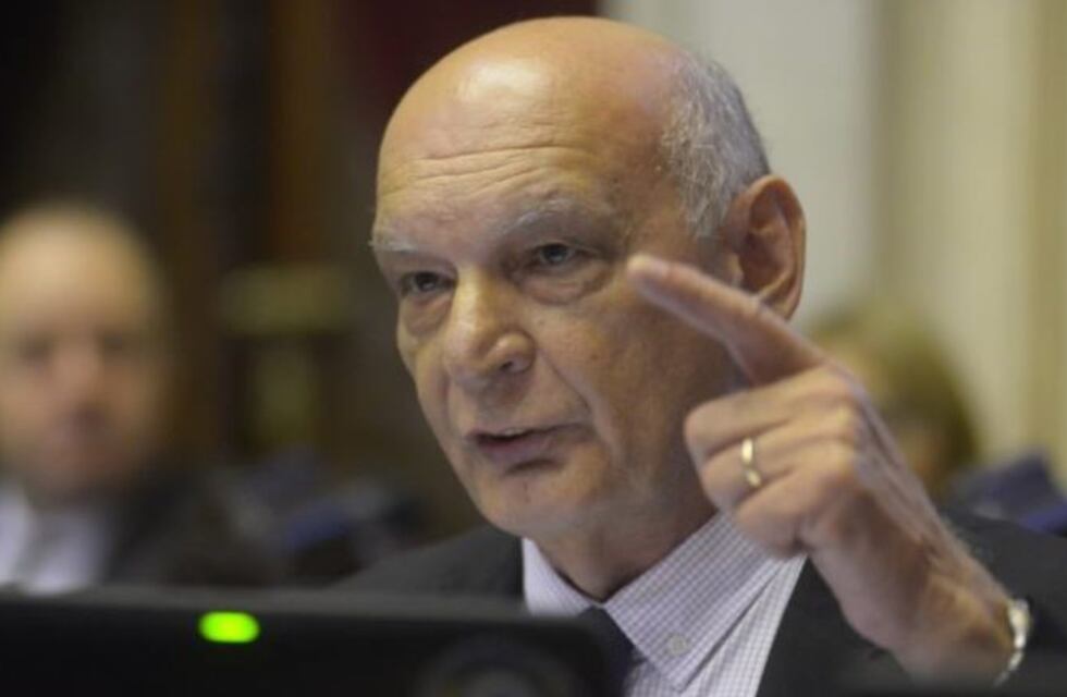 El misionero Luis Pastori, en contra del aborto: "No me parecen válidas ciertas analogías"