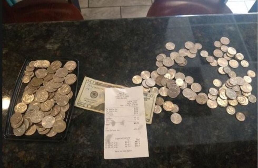 Se burlaron de un cliente en Facebook porque pagó con ahorros