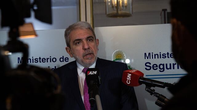 Aníbal Fernández, ministro de Seguridad de la Nación, apuntó contra Patricia Bullrich. (La Voz)