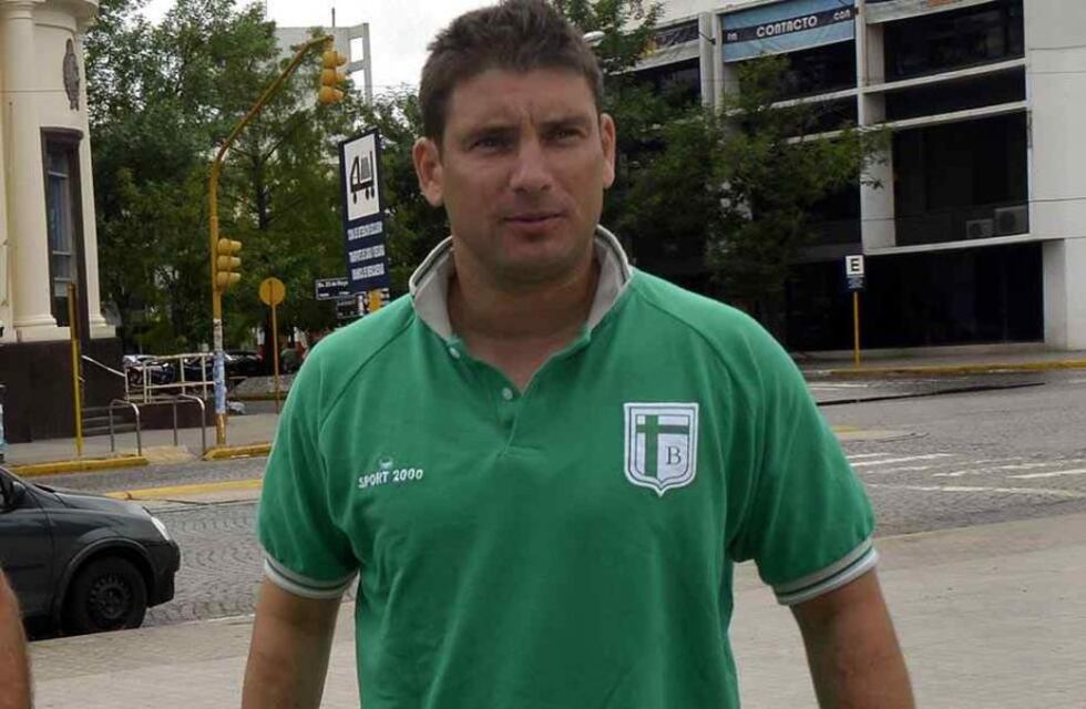 Juan Pablo Francia anunció su retito del fútbol profesional