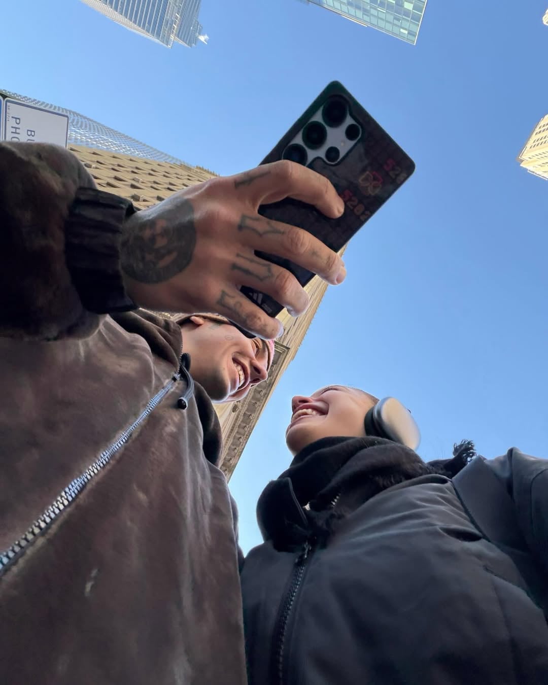 La pareja viajó a Nueva York con fines educativos.