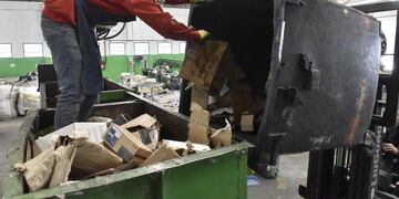 Puntos verdes de reciclado municipales.