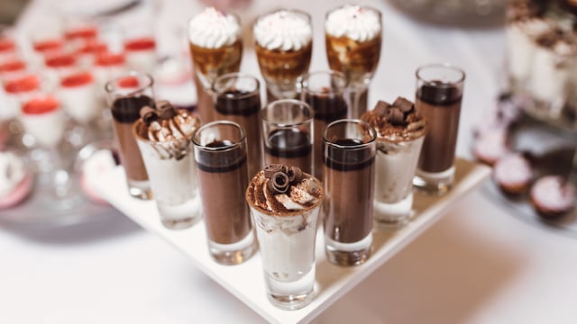 Una feria de Córdoba ofrece la degustación de postres exclusivos.