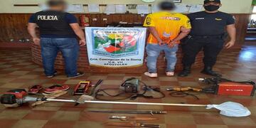 Terminó detenido tras ser sorprendido con objetos robados en Concepción de la Sierra.