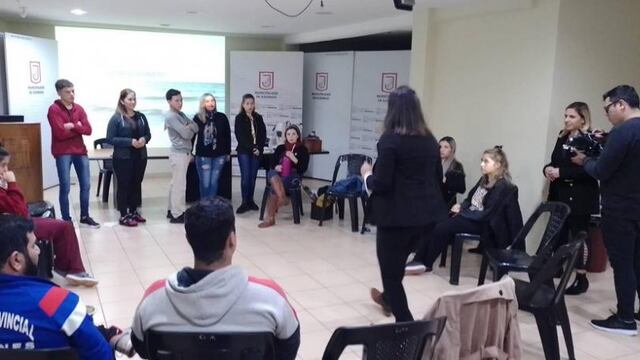 Eldorado: Se dictó el taller sobre danza “Mi cuerpo cuenta historias”