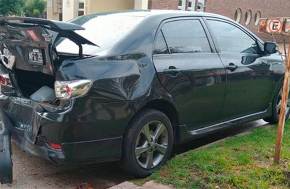 En estado de ebriedad, chocó y se dio a la fuga