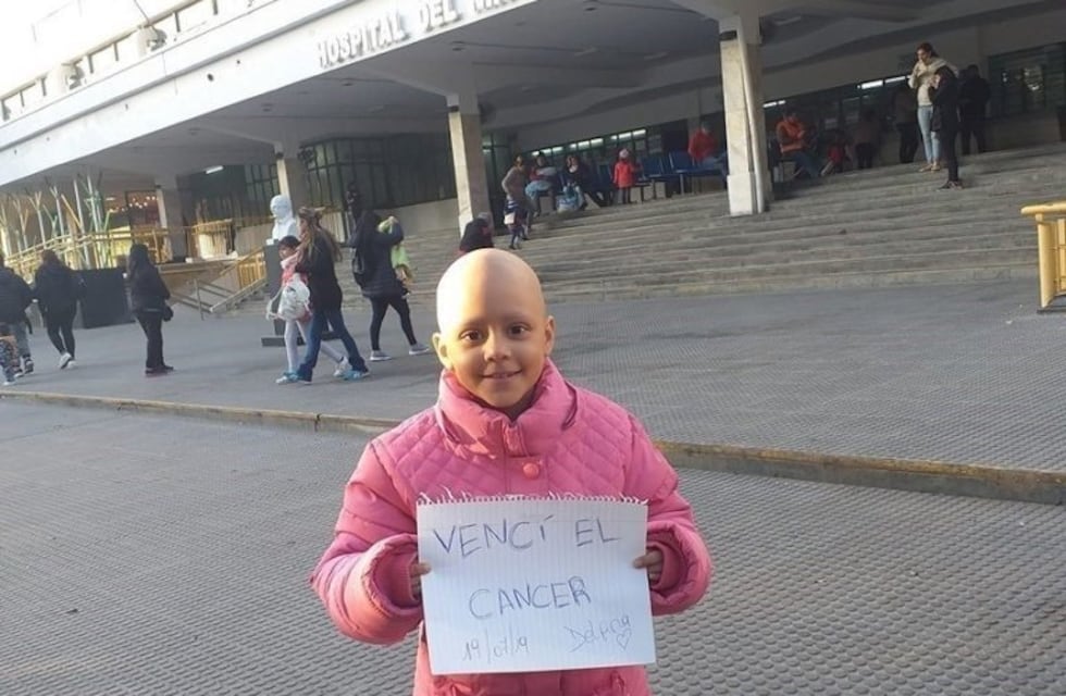 Delfina, peleó contra el cáncer y sueña con un mensaje de Carlos Tevez