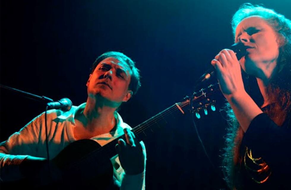 Los clásicos de Joni Mitchell, interpretados por Rosa Incaica