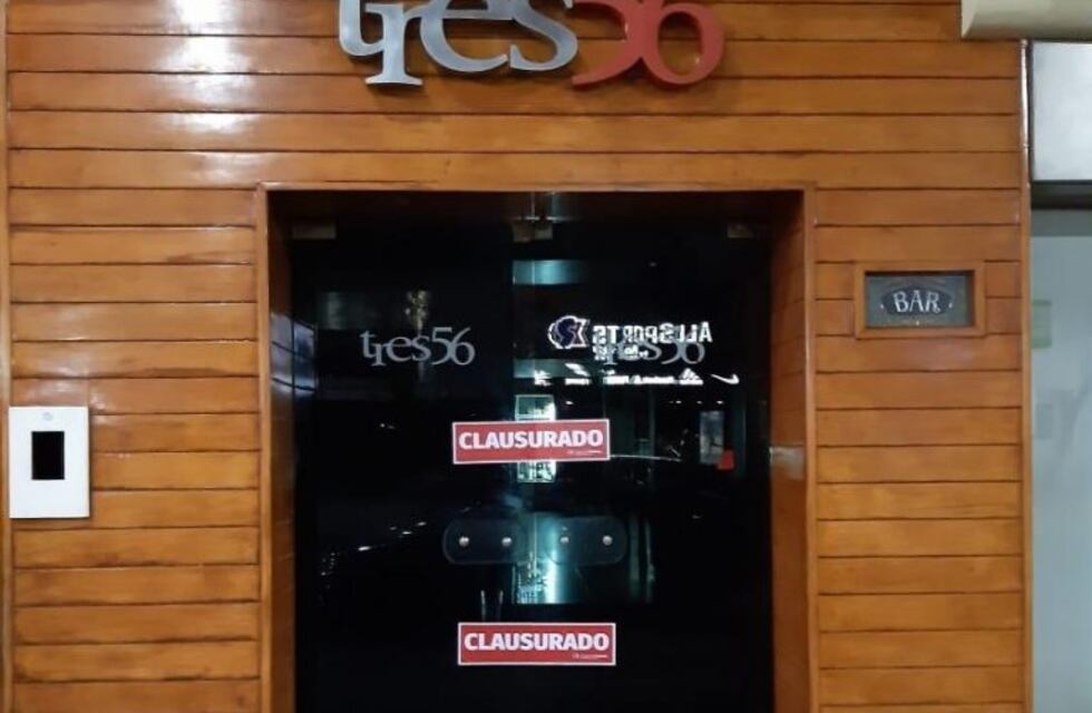Fiesta clandestina en un bar céntrico: Citan a declarar a más de 80 personas