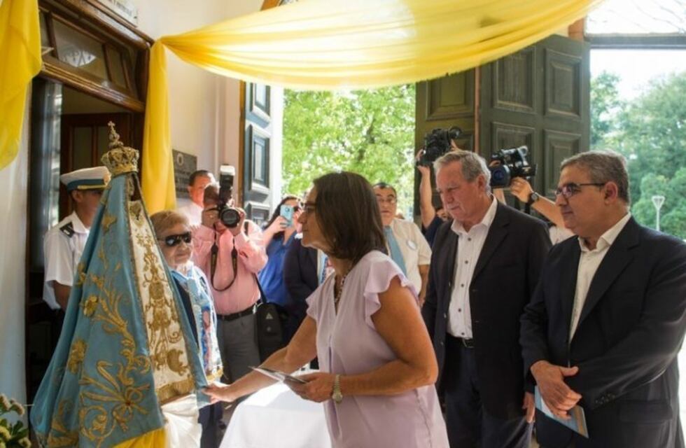La Virgen del Valle visitó la casa de gobierno de la provincia