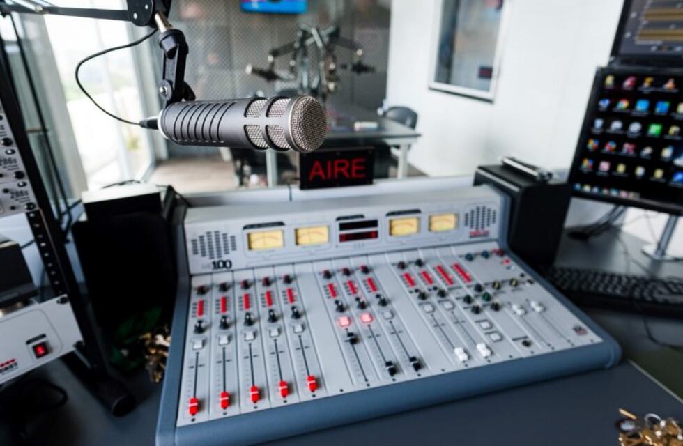 La radio de la ciudad de Paraná presenta su nueva programación