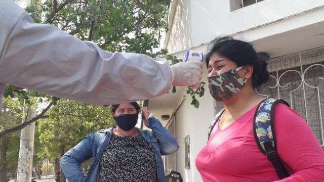 Operativos de prevención contra el dengue y el coronavirus en Santiago del Estero.