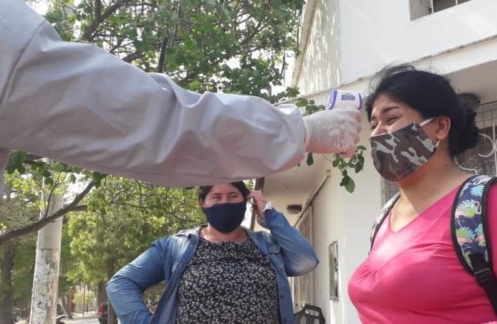 Santiago superó los 25 mil casos de coronavirus y se esperan las medidas del gobierno provincial